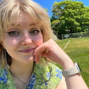 Meet your Posher, Brooke